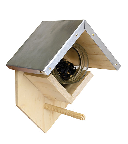 Side angle of the feeder.