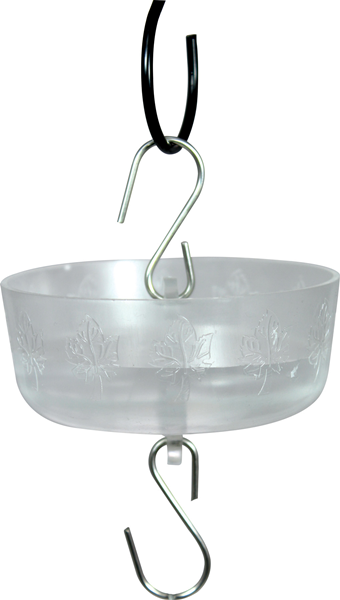 A bowl with leaf details carved into it, connected to 2 "S" shaped hooks for easy hanging.