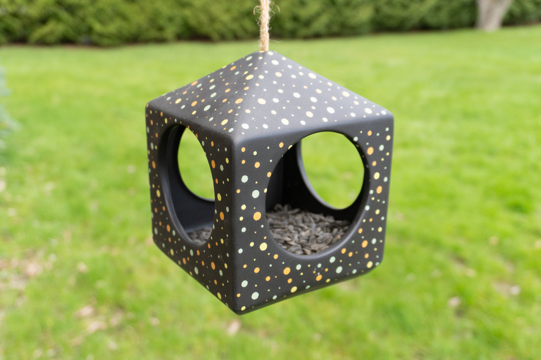 Avistry Cube Bird Feeder  (11221)