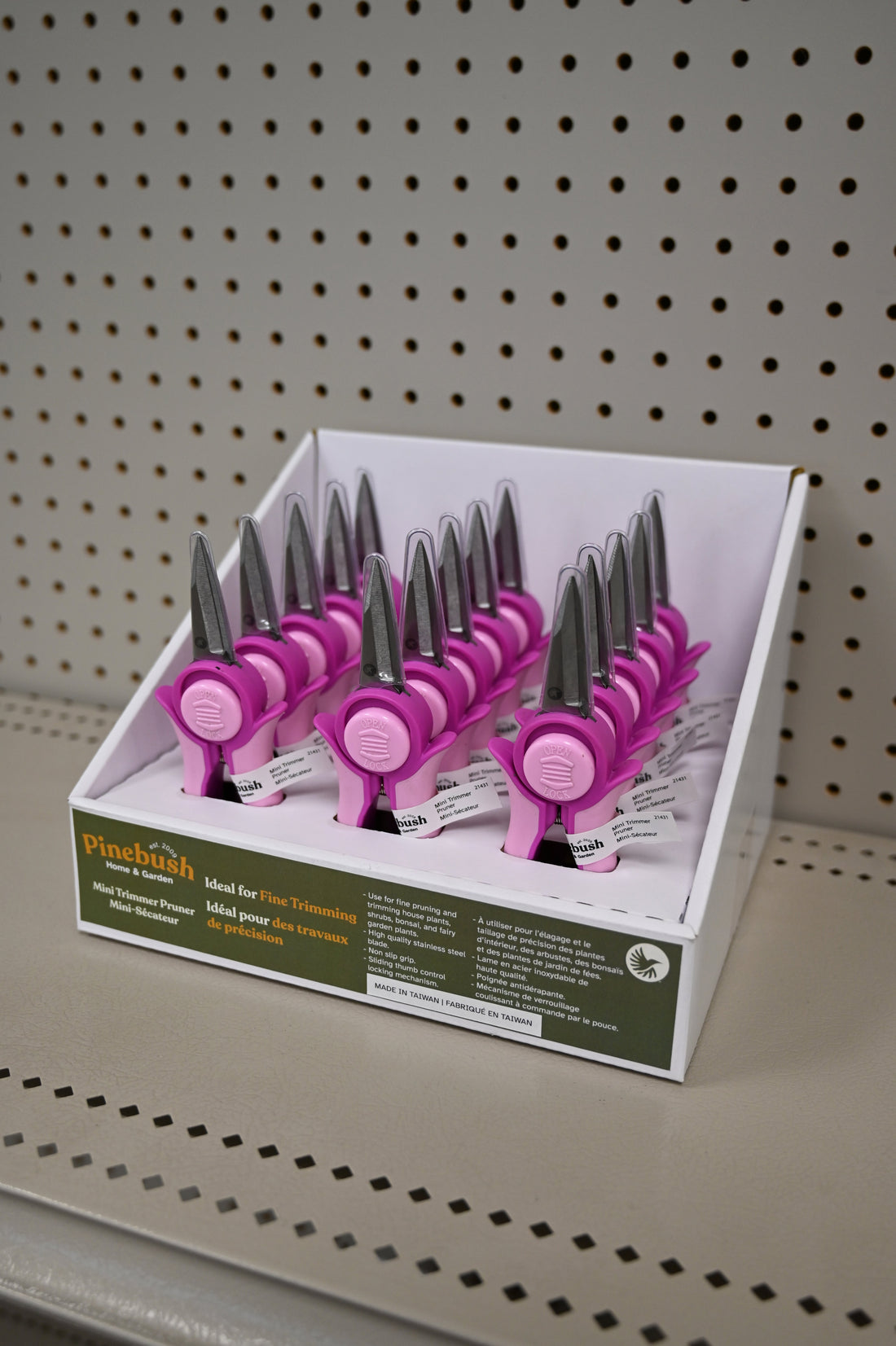 Mini Trimmer Pruners (Pink) Qty 15 / Dsply Box (21431)