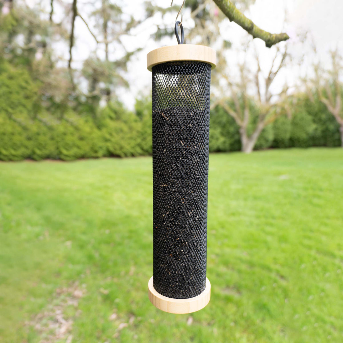 Bamboo Mesh Finch Bird Feeder  (71049)